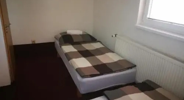Chata Astrička, Rezervovat Hotel Hotely v Prešovský kraj s parkováním, Parkování