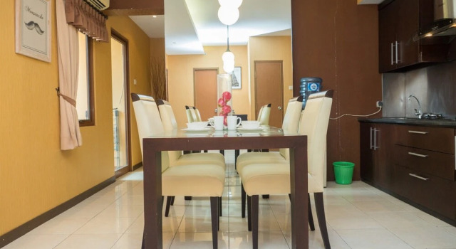 Antique 3BR at Grand Setiabudi Apartment By Travelio, Rezervasyon Daire Bandung Kidul Bandung