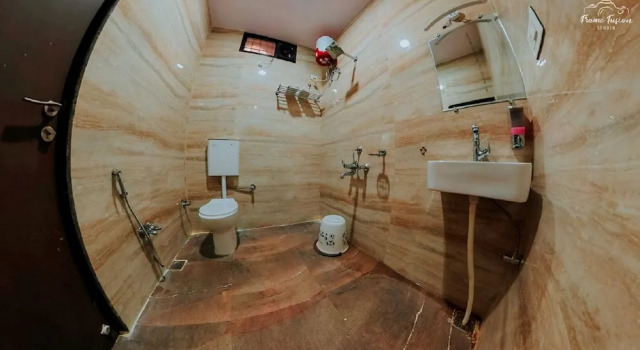 Номер Standard Bajajs Karwan Inn