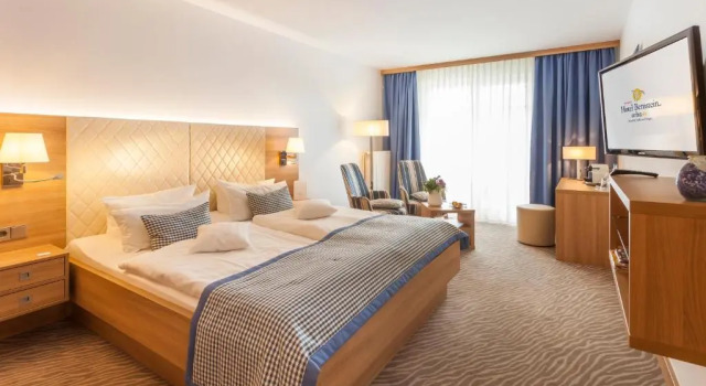 Двухместный номер Standard с балконом Hotel Bernstein