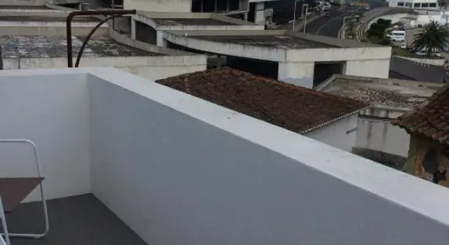 Standardní Dvoulůžkový s manželskou postelí pokoj s balkonem Marina Lounge Hostel