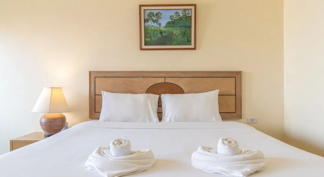 Двухместный номер Superior с балконом Nonthaburi Palace Hotel