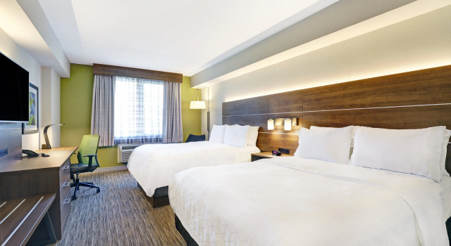Holiday Inn Express Whitby Oshawa, an IHG Hotel, Prenota Hotel Oshawa Durham Region