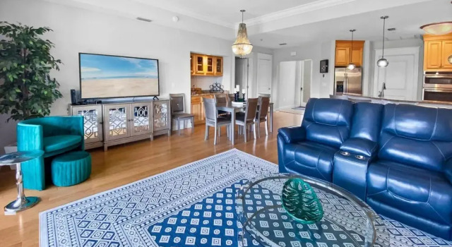 Pine Ridge Villa at Sandestin by Destin Getaways, Rezerwuj Willa Hotele w Emerald Coast z parkingiem, Parking