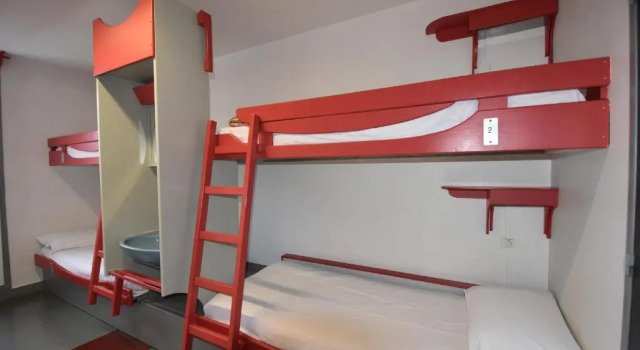 Четырёхместный номер Auberge de Jeunesse HI Paris Le dArtagnan