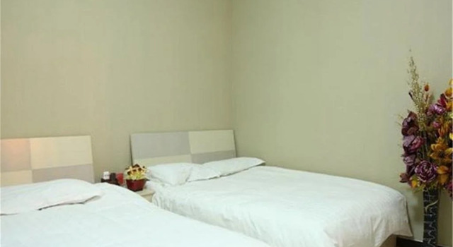 Chengde Fuyuyuan Inn, Book Hotel Hoteller i Chengde med parkering, Parkering