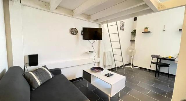 Petit Bijou CentreVilleBailleLa Timone Netflix, Забронировать Отель Марсель Буш-дю-Рон, рядом с Palais Omnisports Marseille Grand-Est