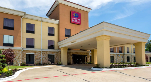 Номер Standard Comfort Suites Forrest City