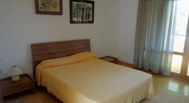 The Sea Garden, Забронировать Курортный отель Ла-Амполья El Baix Ebre, рядом с Platja dels Pinets