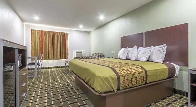 Двухместный номер Standard Scottish Inn and Suites Tomball