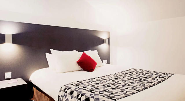 Дуплекс Mercure Lyon Est Villefontaine