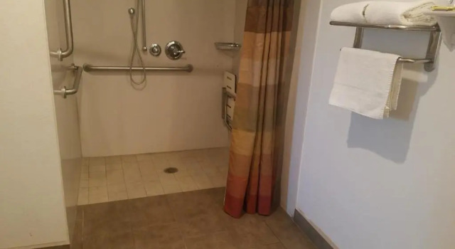 Номер Standard Epic Hotel