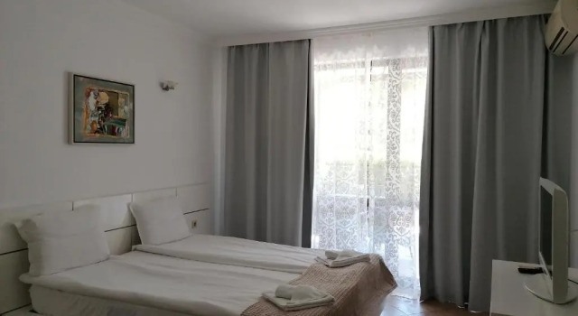 Апартаменты с видом на море Oasis Beach Club