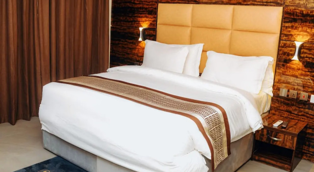 Waldorf Blu Hotels, Varaa Hotelli Hotellit Awka aamiaisella, Aamiainen