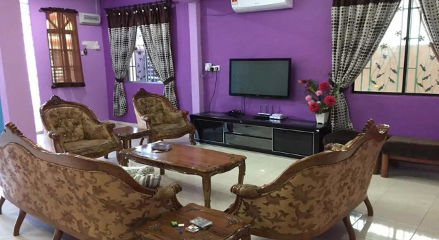 OYO 90214 Awani Homestay 1, Prenota Hotel Hotel a Sabah con parcheggio, Parcheggio