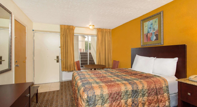Days Inn Chester, Boek Hotel Chester Virginia