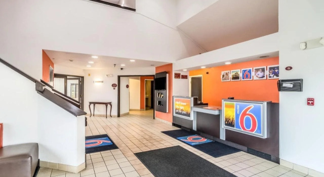 Motel 6-Harvey, IL, Buchen Sie Motel Harvey 