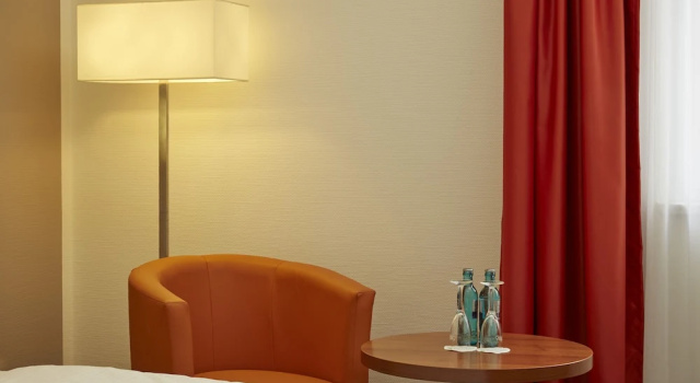 Семейный номер Standard с 2 комнатами Sunday Hotel Leipzig-Halle