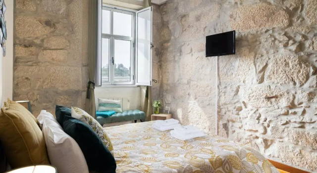 Trendy Flats - Instaworthy River View by Host Wise, Rezerwuj Hotel Bonfim 