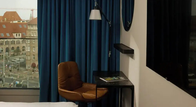 Номер Standard с красивым видом из окна The Cloud One Nürnberg, by the Motel One Group