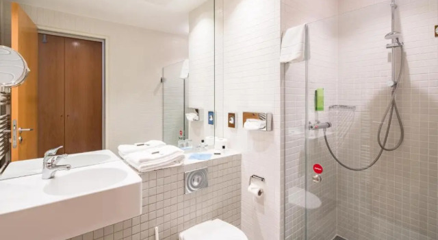 Апартаменты с балконом Hotel Aquino Berlin