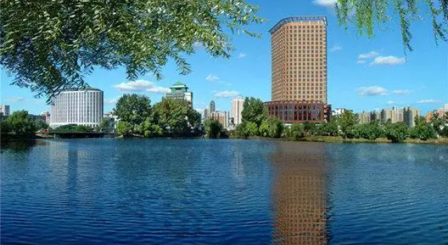 Номер Standard с видом на город Swissôtel Shenyang