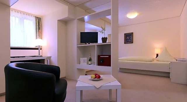 Номер Comfort Hotel Hirschen