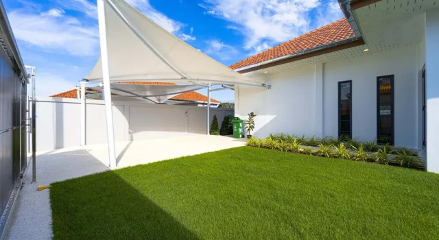 New Modern 3 Bedroom Villa MB35