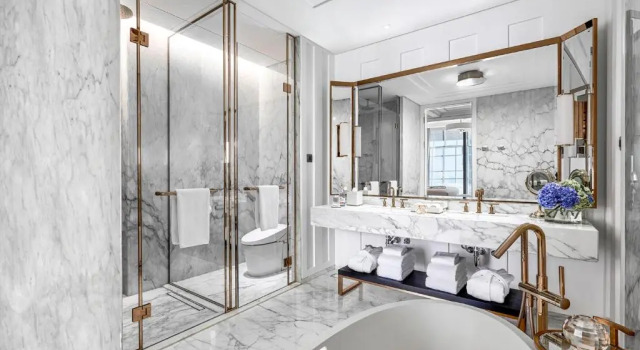 Номер Superior The Langham, Jakarta