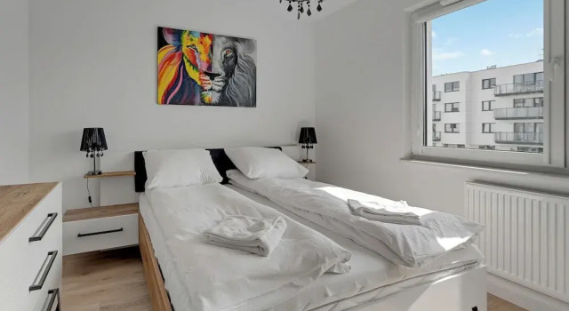 Chylońska 100 by Grand Apartments, Varaa Huoneisto Hotellit Pommeri pysäköinnillä, Pysäköinti