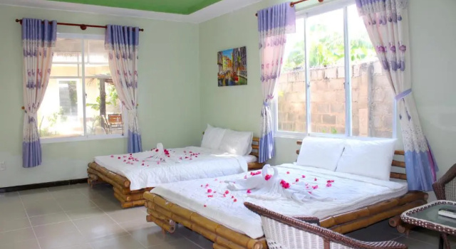Бунгало с видом на бассейн Mui Ne Sunlight Villa