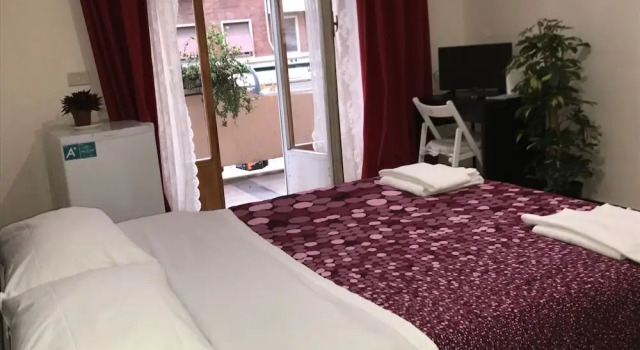 Economy Doppel Zimmer 1 Schlafzimmer mit Balkon und mit Stadtblick Pardis Guest house