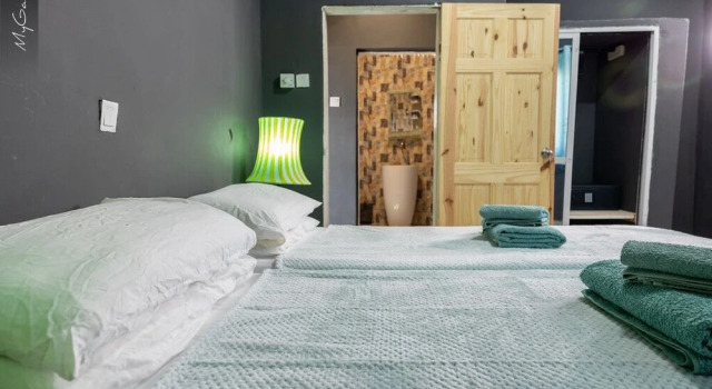 Sea-front Suite - Sleeps 3 - Balcony - Pool, Buchen Sie Hotel Bakau Kanifing