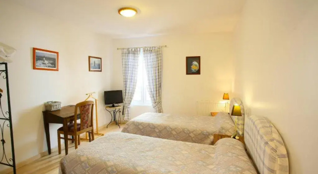 Двухместный номер Standard Logis Auberge La Cremaillere
