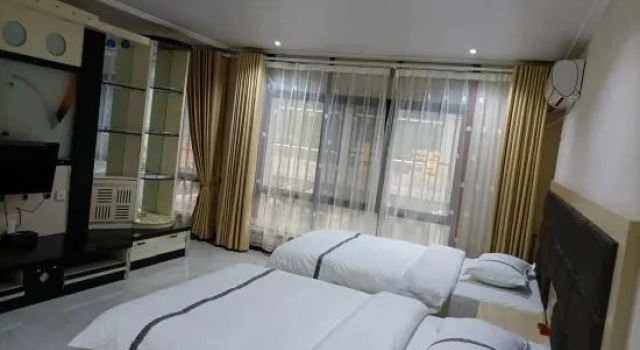 Номер Standard Anshun Dream Dragon Hotel