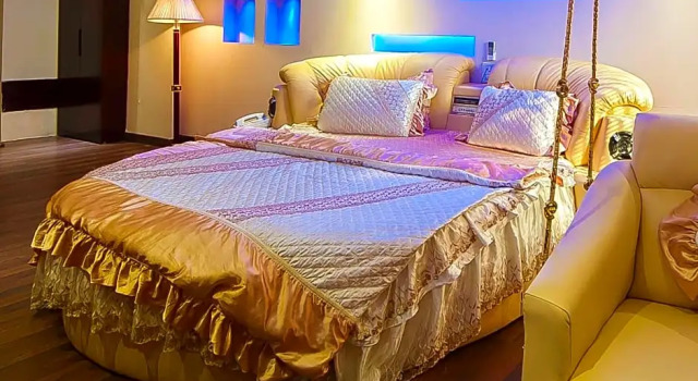 Люкс Hotel Intercity