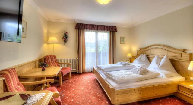 Двухместный номер Standard с балконом Hotel Häuserl im Wald