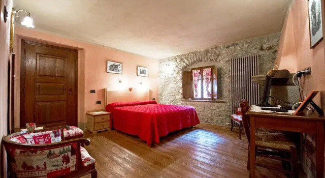 La Maison Des Vignerons Chambres DHotes B&B, Забронировать Отель «постель и завтрак» Доннас 