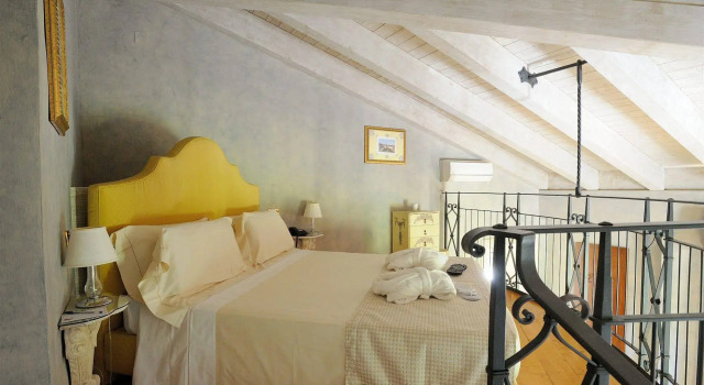 Relais La Colombara, Book Hotel Travo Emilia-Romagna