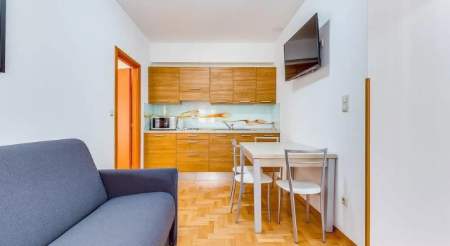 Main Street apartments, Забронировать Апартаменты/квартира Отели Приморско-Горанской жупания с парковкой, Парковка
