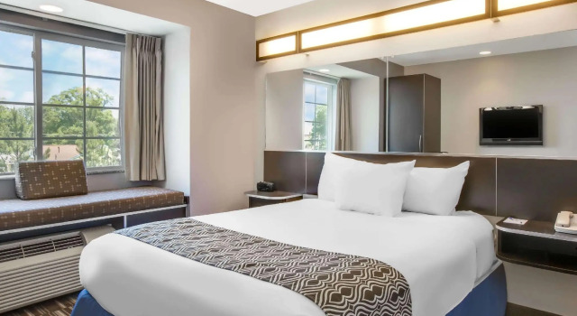 Двухместный номер Standard Microtel Inn & Suites by Wyndham Tuscaloosa Near University