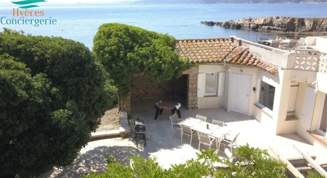 Апартаменты Appartements neuf - Plage des oursinières Pieds dans l'eau Plage-Parking-Wifi