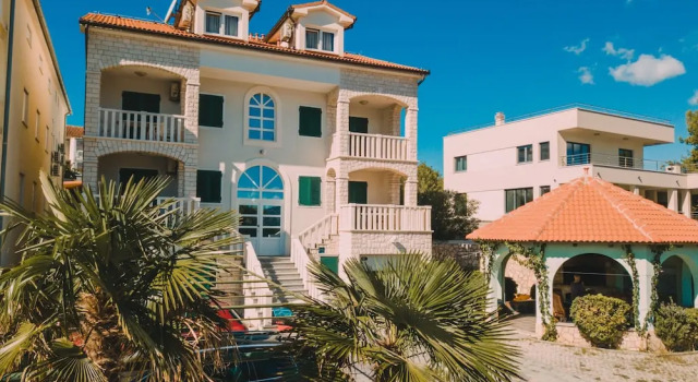 StarView Villa