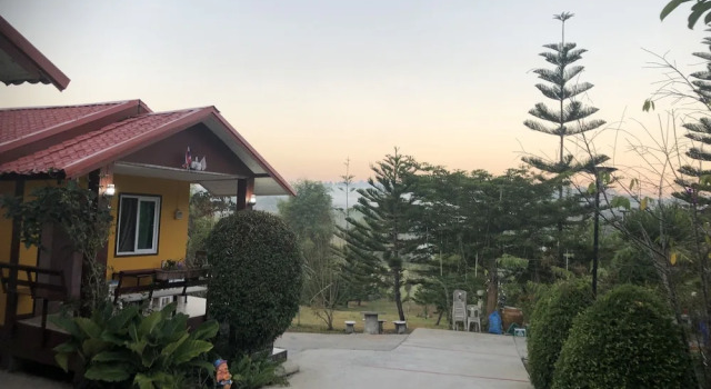 Бунгало с балконом Tonkaew Khaokho Resort