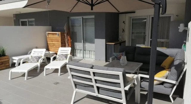 Апартаменты Okeanos comfortable 2 bedrooms LT2-BA