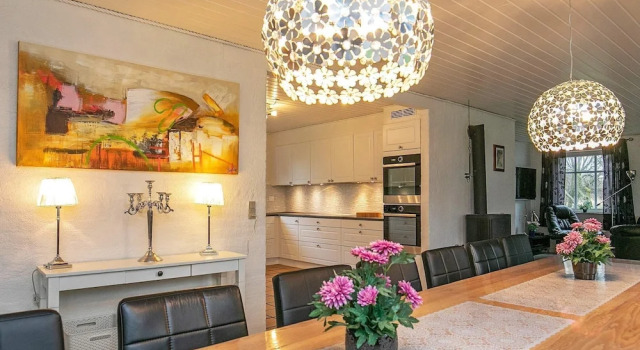 Enormous Holiday Home in Vestervig With Swimming Pool, Rezervovat Hotel  
