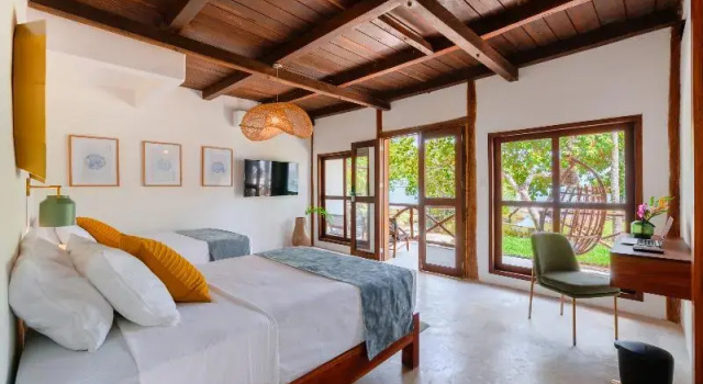 Четырёхместный номер Deluxe с балконом и с видом на озеро Azulea Bacalar Hotel & Spa - Lagoon Front