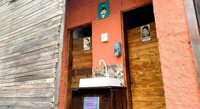 Hostel Vento Leste, Забронировать Хостел Бомбиньяс Санта-Катарина
