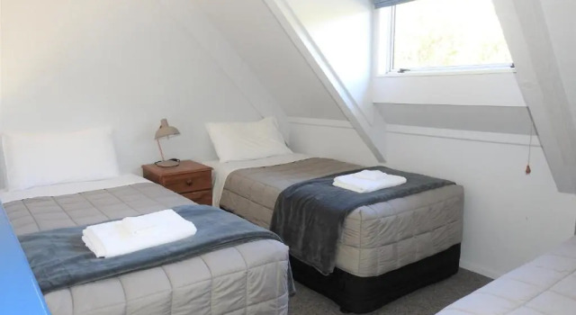 Студия Дуплекс Collingwood Park Motel