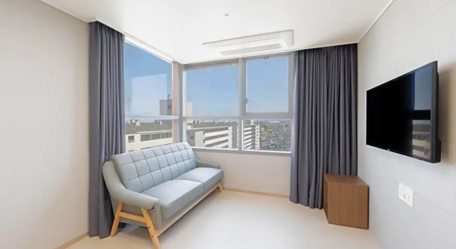 Люкс Donghae Oceancity Residence Hotel